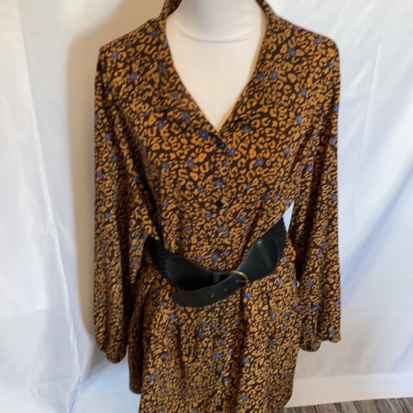 Logo animal print oversized dress. Bell and brown - Picture 3 of 11